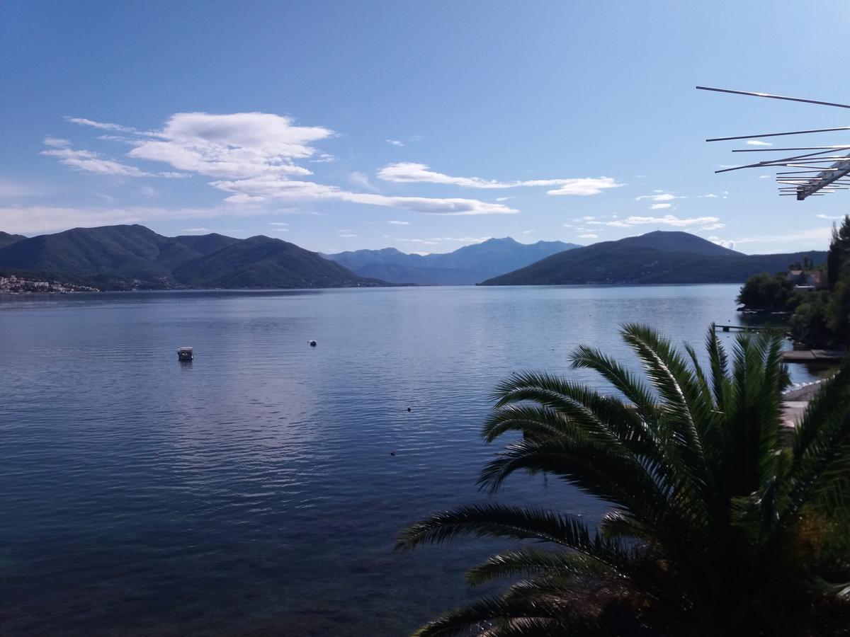 Apartment "I Love Njivice" Herceg Novi Esterno foto