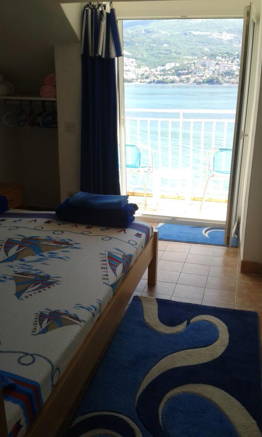 Apartment "I Love Njivice" Herceg Novi Esterno foto