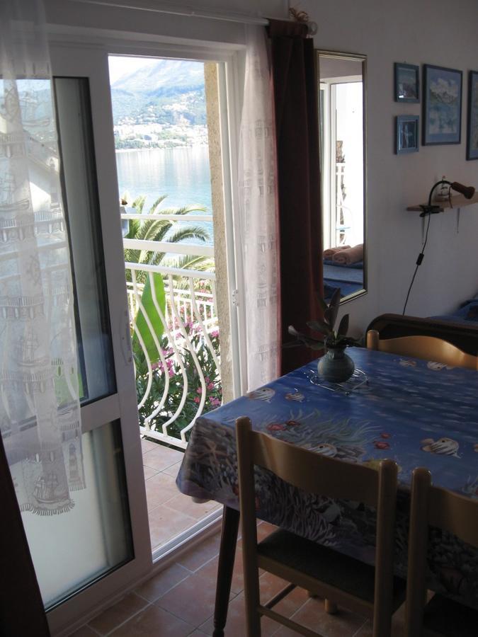 Apartment "I Love Njivice" Herceg Novi Esterno foto