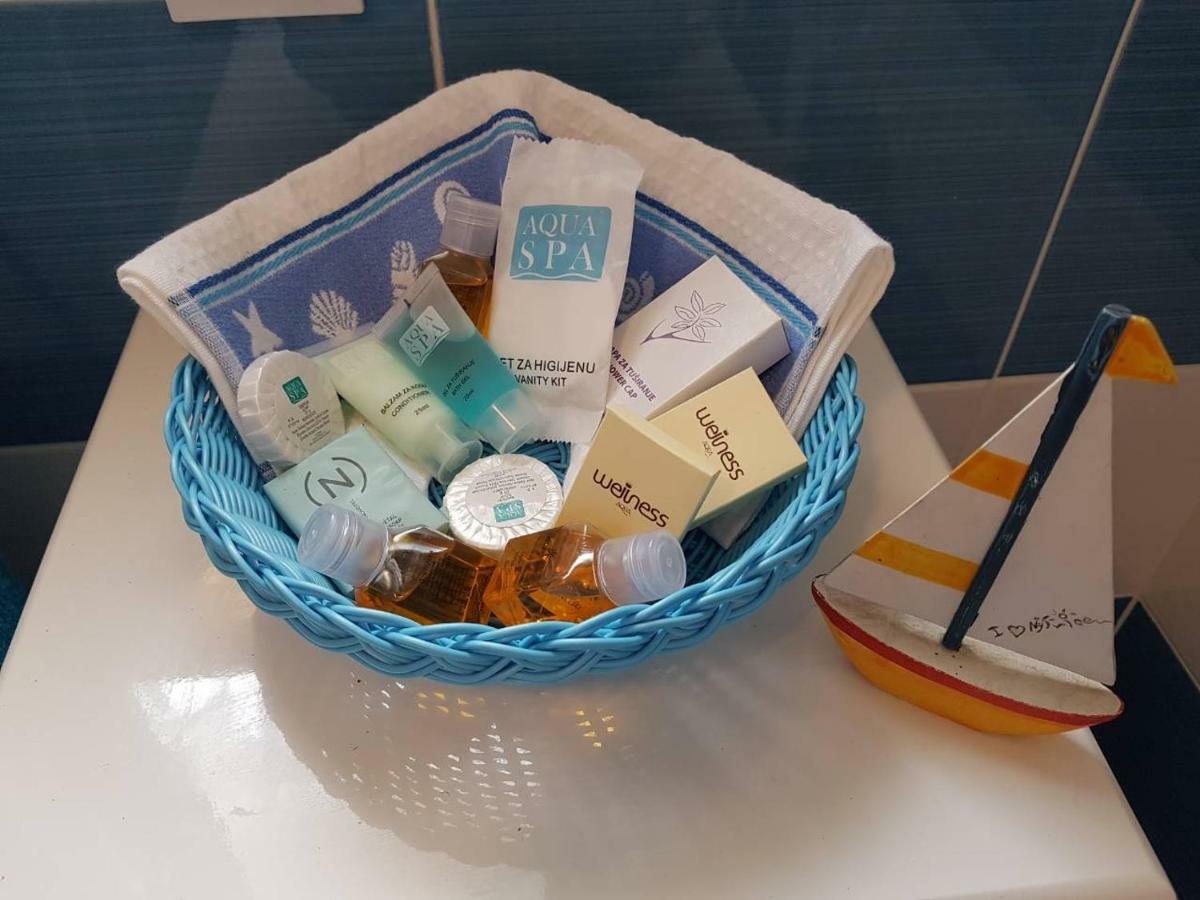 Apartment "I Love Njivice" Herceg Novi Esterno foto